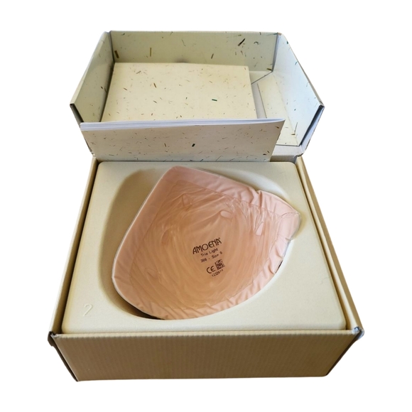Amoena Tria Light Silicone Breast Form Prosthesis 366 Size 6 - Picture 1 of 5